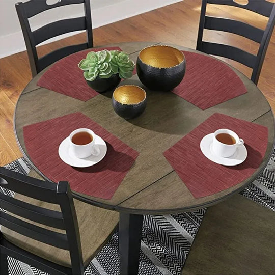 Set of 4 Round Woven Vinyl Placemats – Heat Resistant Non-Slip Table Mats for Indoor &amp; Outdoor Use - lafenora