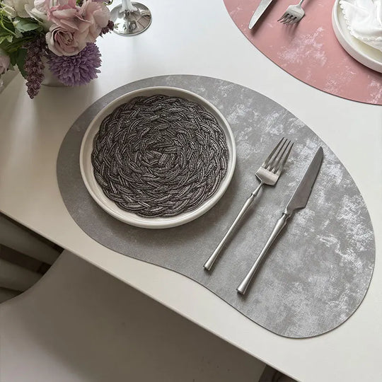 4-Pack Cashew-Shaped Faux Leather Placemats 40×30cm Heat-Resistant &amp; Waterproof - lafenora